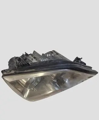KIA Sorento Headlight/headlamp 20C523B