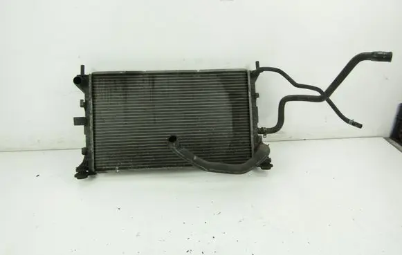 Ford Focus C-MAX Coolant radiator 