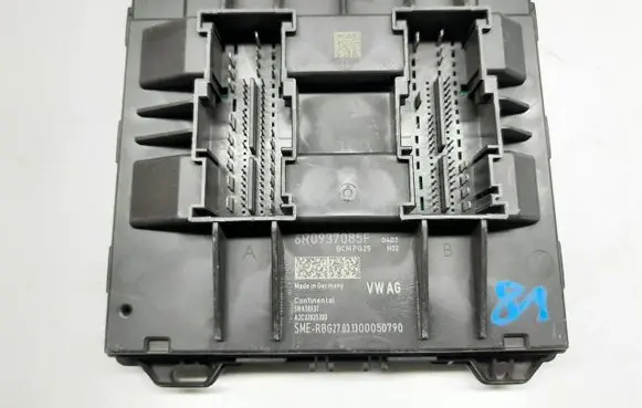 Volkswagen Polo V 6R Comfort/convenience module 6R0937085F