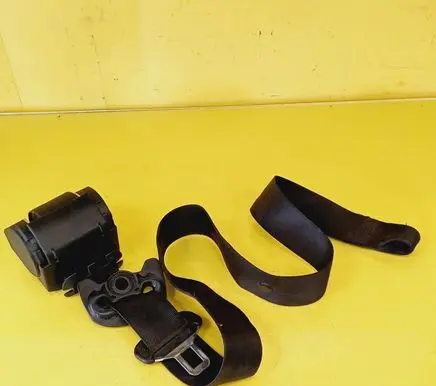 BMW 3 E46 Front seatbelt 7126193
