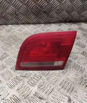 Audi A3 S3 8P Tailgate rear/tail lights 8p4945094d
