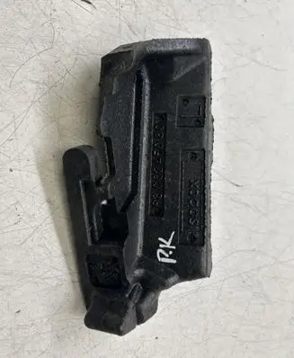 Peugeot 308 Fender foam support/seal 9808245080