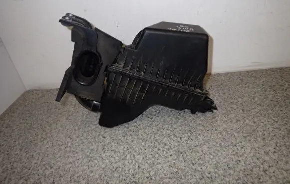 Suzuki Swift I Air filter box cover 
