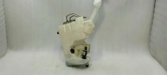 Mercedes-Benz E AMG W211 Windshield washer fluid reservoir/tank A2118690020
