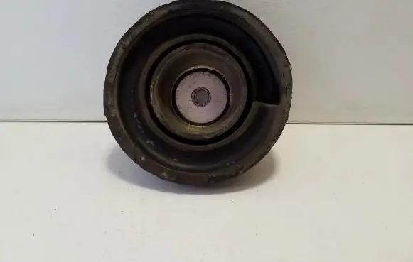Volkswagen Amarok Front coil spring rubber mount 2H0412331B