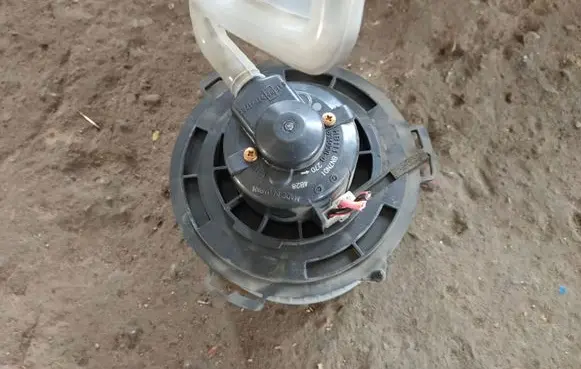 Mazda 3 I Heater fan/blower 894000