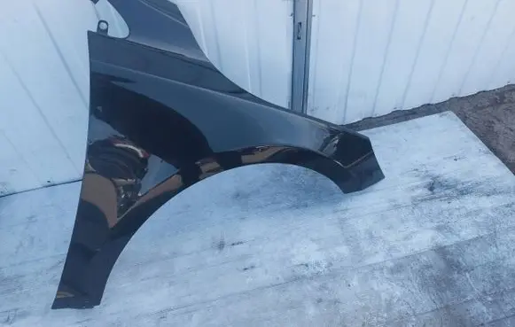 Volvo V40 Fender