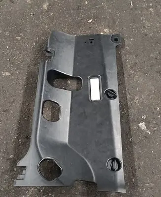 Dashboard lower bottom trim panel