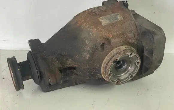 BMW X5 E53 Rear differential 7534578