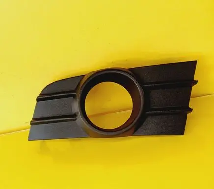 Renault Laguna III Front bumper lower grill P0012653