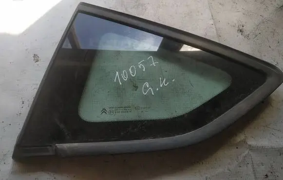 Citroen C5 Rear side window as2