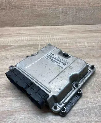 Chrysler Grand Voyager IV Engine control unit/module ECU P04727770AC 0281011281 HB5AA0
