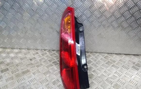 Fiat Punto (199) Rear/tail lights