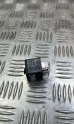 BMW X1 E84 Other relay 61366901469