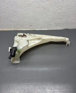 Volvo C30 Windshield washer fluid reservoir/tank 4N5113K163AE 4N5113K163BE 31253149