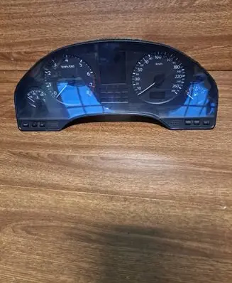 Audi A8 S8 D2 4D Speedometer (instrument cluster) 4D0919033M 110008639019