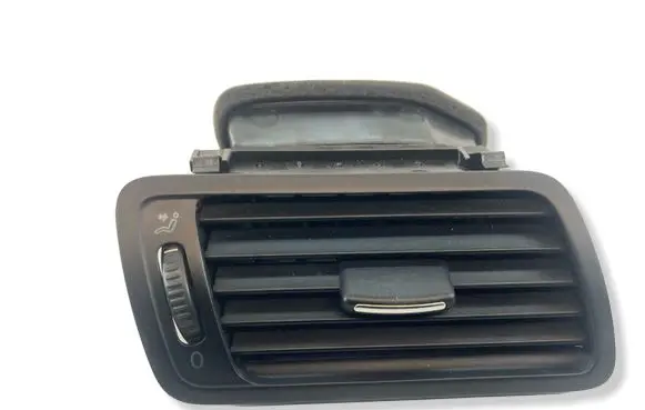 Volkswagen PASSAT B6 Dashboard side air vent grill/cover trim 3c1819702e