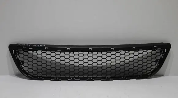 Dacia Logan II Front bumper lower grill 8200604721