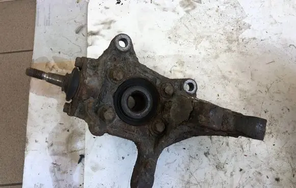 Volvo XC90 Front wheel hub