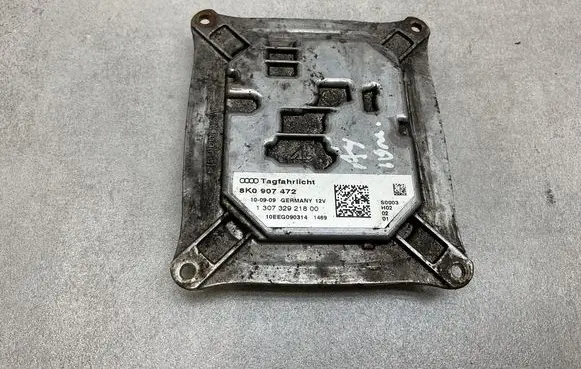 Audi A4 S4 B8 8K Headlight ballast module Xenon 8K0907472