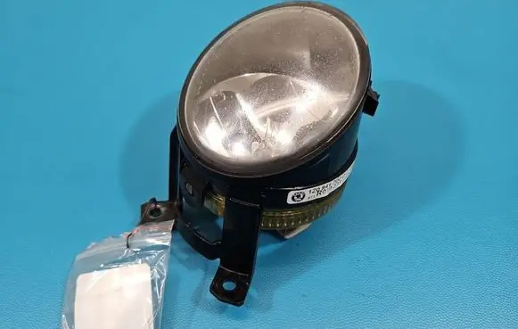 Skoda Octavia Mk2 (1Z) Front fog light 1Z0941700D IMPRK1526847