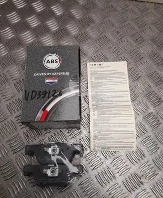 BMW 1 E81 E87 Brake pads (rear) 34216850569