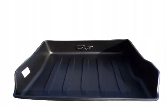Audi Q3 8U Rubber trunk/boot mat liner 8U0061170