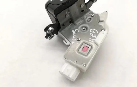 Toyota Corolla E210 E21 Tailgate/trunk/boot lock/catch/latch