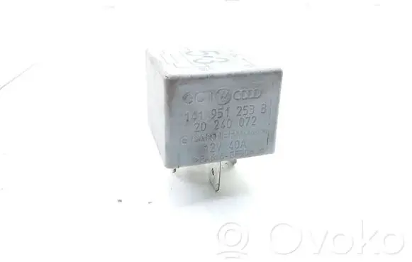 Volkswagen PASSAT B5 Other relay 141951253B 20240072