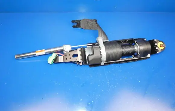 Volvo XC60 Front seatbelt 