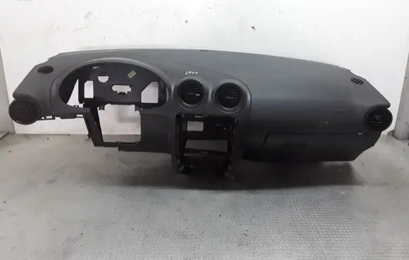 Seat Ibiza III (6L) Dashboard W06L1857003J