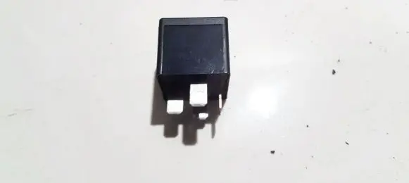 Ford Focus Other relay 5M5T14B192CA V23136-B1-X66