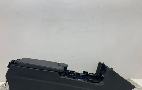Mercedes-Benz E W212 Center console 0005745021 A212680125200009G