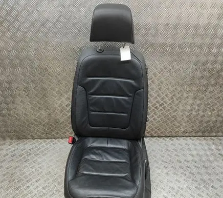 Volkswagen Touareg II Front driver seat 7P6881405GH 7P6881105B
