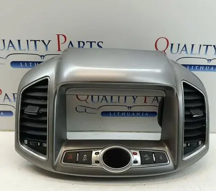 Chevrolet Captiva Radio/GPS head unit trim 20865682