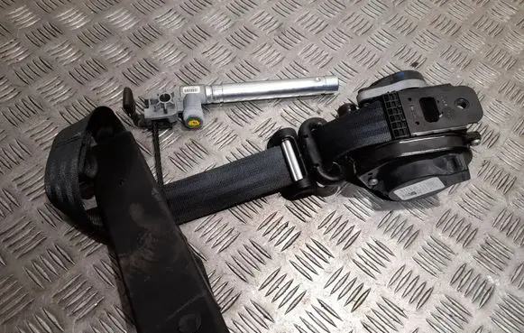 Ford Escape III Front seatbelt CJ5478612D64