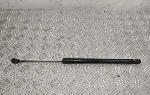 BMW 2 F45 Tailgate strut 7300791
