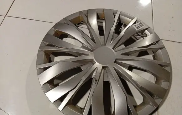 Peugeot Expert R16 wheel hub/cap/trim 