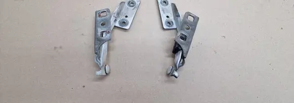 Ford Connect Engine bonnet/hood hinges 