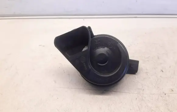 Audi A1 Horn signal 8K0951221