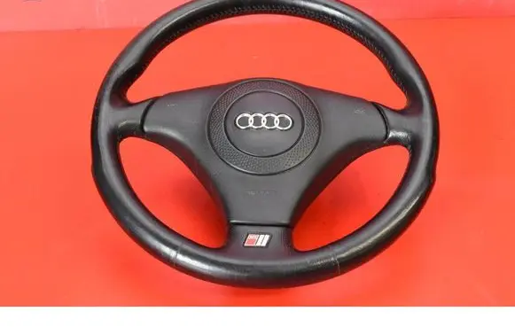 Audi A3 S3 8P Steering wheel