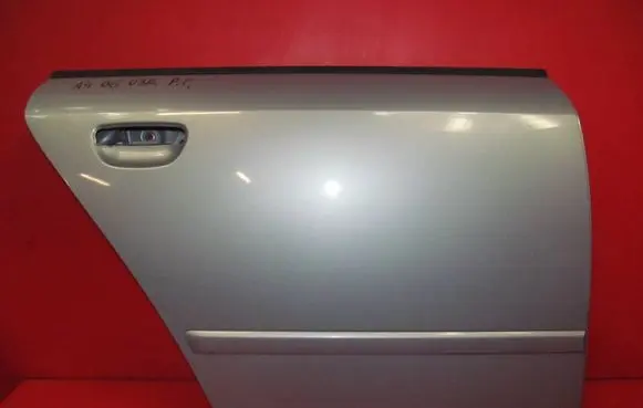 Audi A4 S4 B6 8E 8H Rear door A4B6POSZYCIEPT
