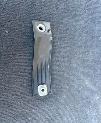 Audi e-tron Fender mounting bracket 4KE821163