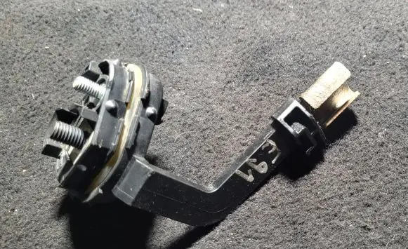 BMW 3 E90 E91 Positive wiring loom 611469257