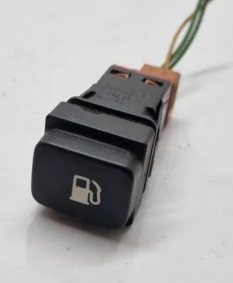 Citroen C4 Grand Picasso Fuel tank opening switch 68767