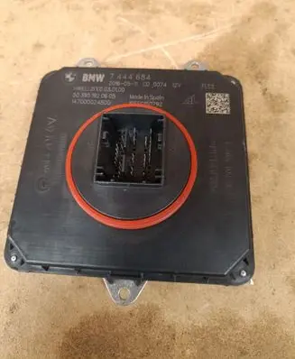 BMW 4 F32 F33 LED ballast control module 7444684