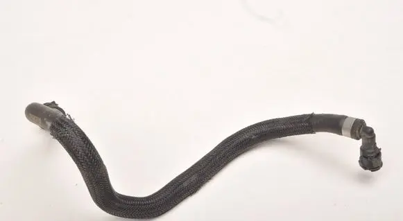 Volvo XC60 Engine coolant pipe/hose 32138841