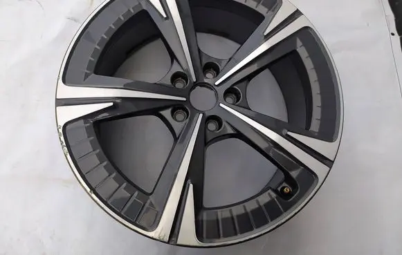 Seat Ateca R19 alloy rim 575601025AH 575601025AJ