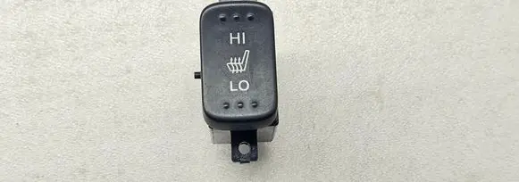 Honda CR-V Seat heating switch M33026