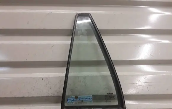 Toyota Corolla E120 E130 Rear vent window glass 